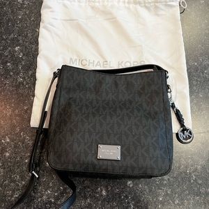Michael kors black messenger bag